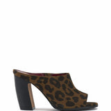 Vince Camuto Women's Brianda Hickory/Burnished Suede Leopar M