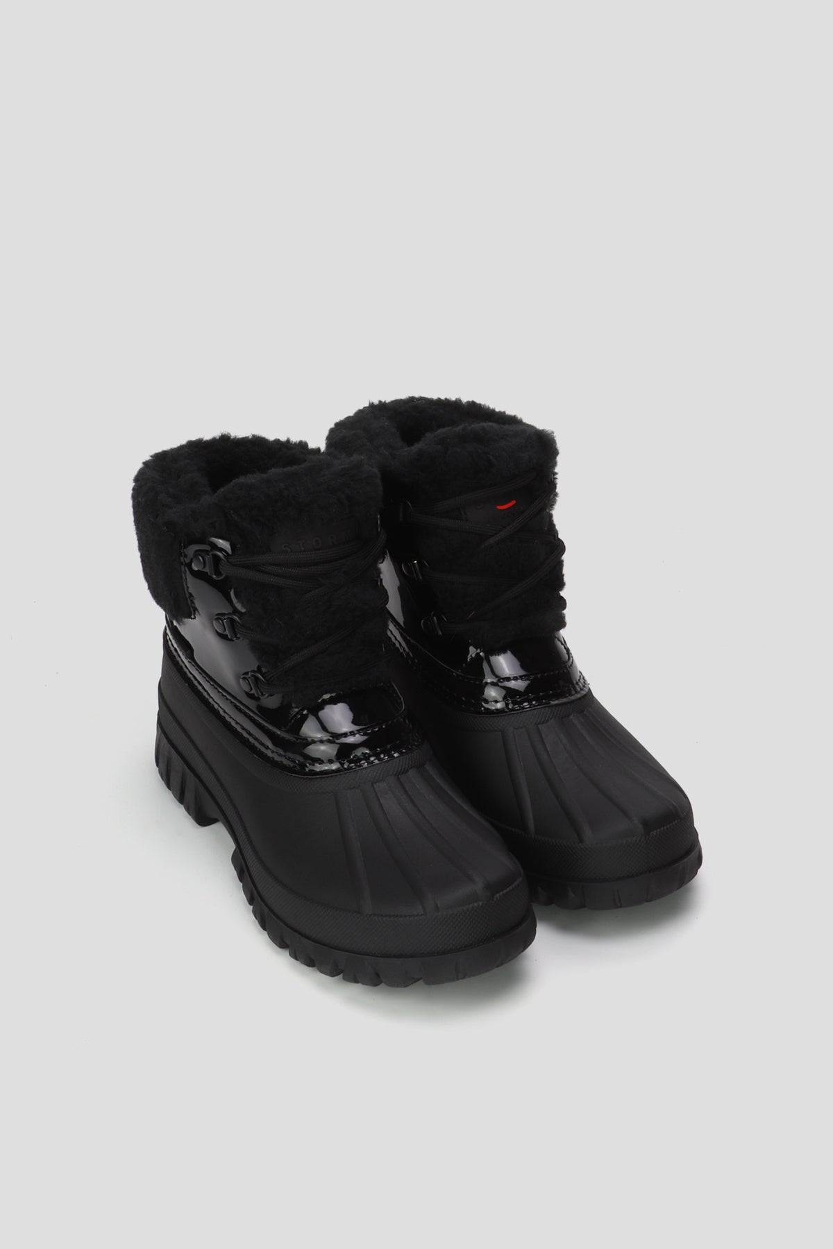 Cougar Women's Crina In Black M