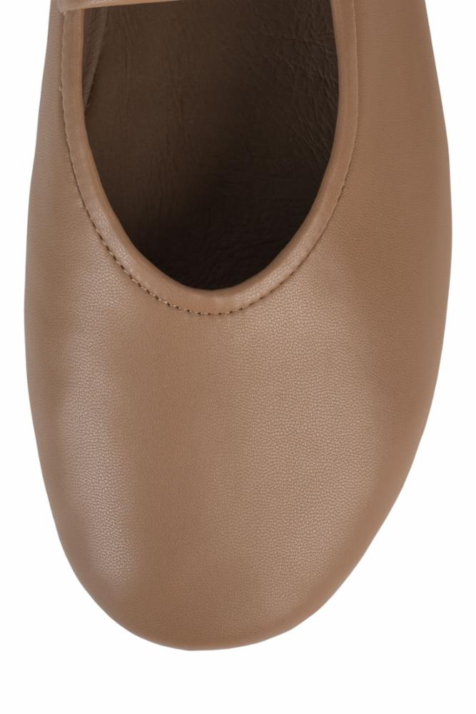 Jeffrey Campbell  Women's Dancerina Brown M