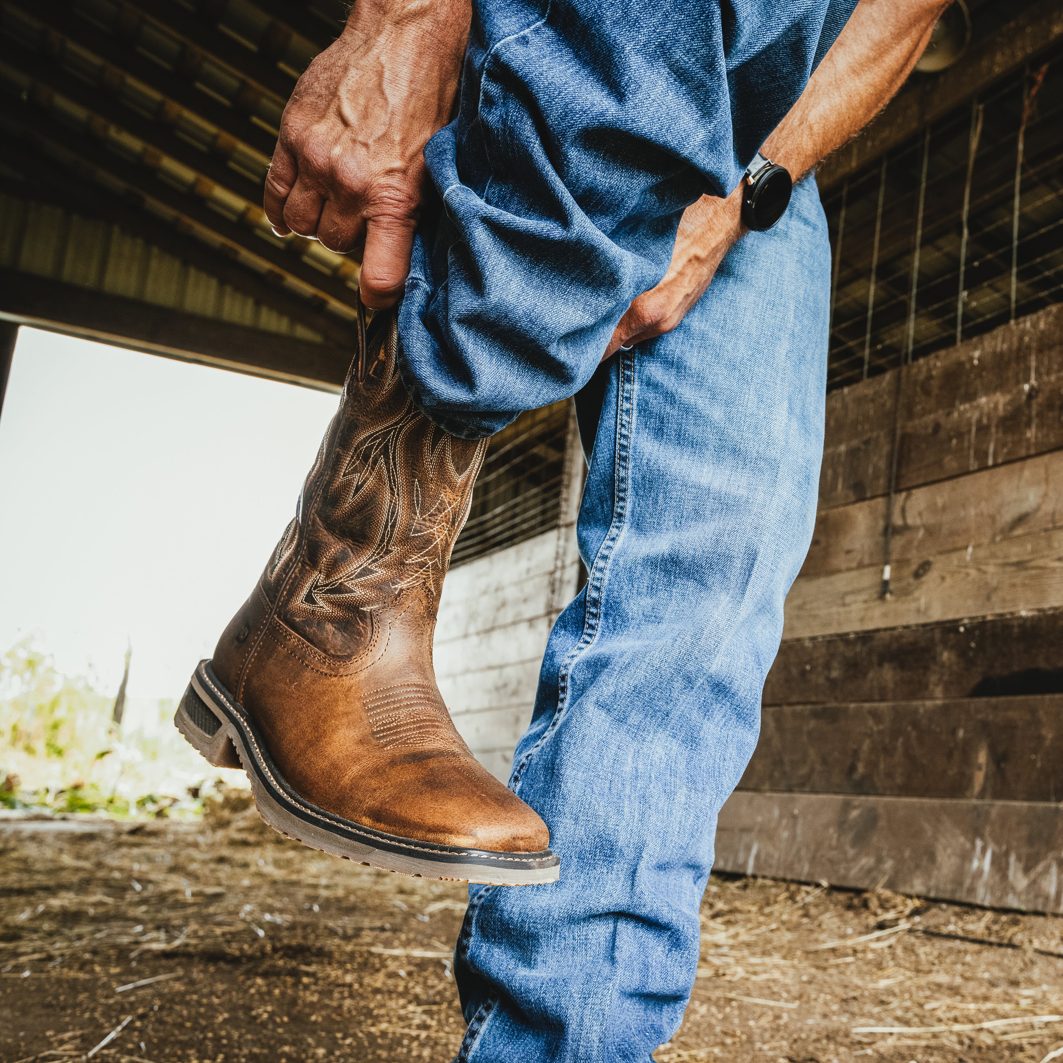 Durango Men's Workhorse  11" Work Boot In Prairie M