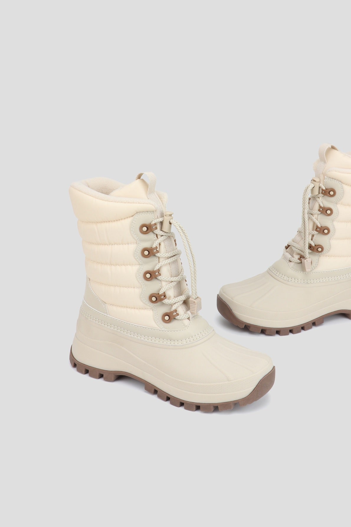 Cougar Women's Faxe In Oyster