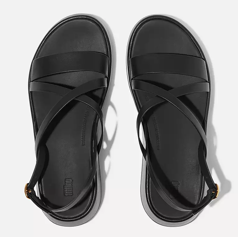 Sandales Fitflop pour femme, en cuir noir avec bride arrière.