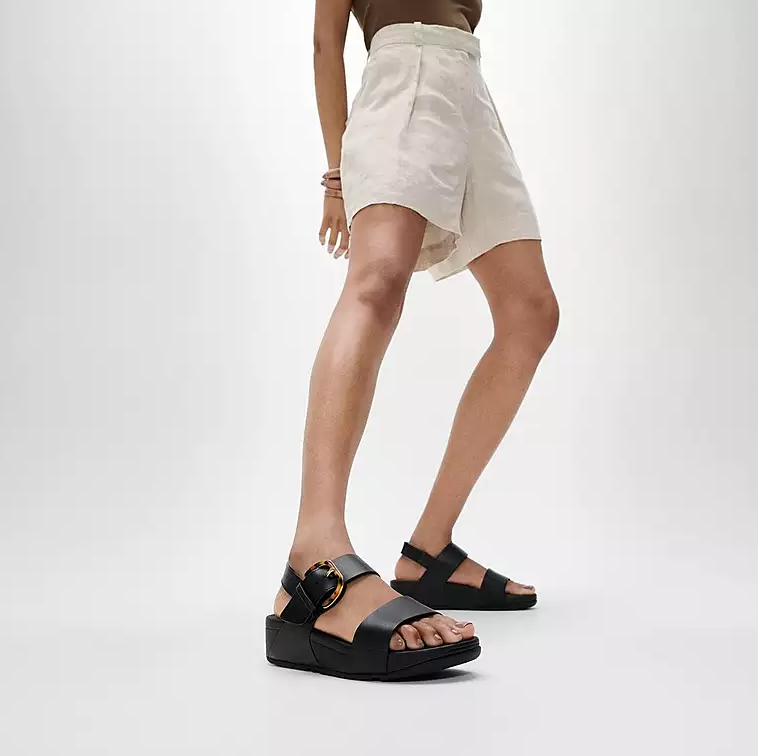 Sandales Fitflop Lulu pour femme, avec boucle en résine et bride arrière en cuir, entièrement noires.