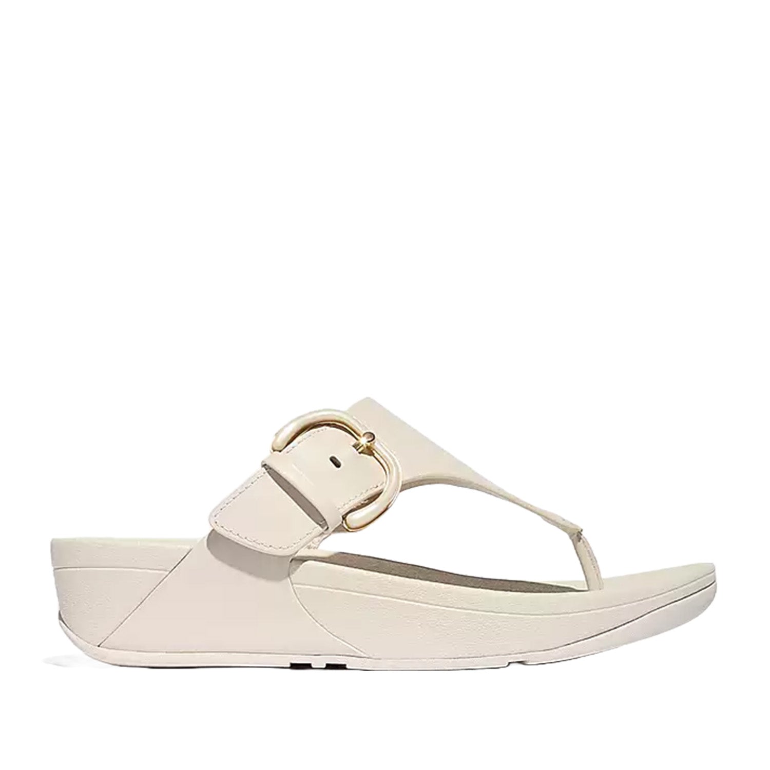 Fitflop Women's Lulu Resin Buckle Leather Toe Post Sandal in Paris Beige