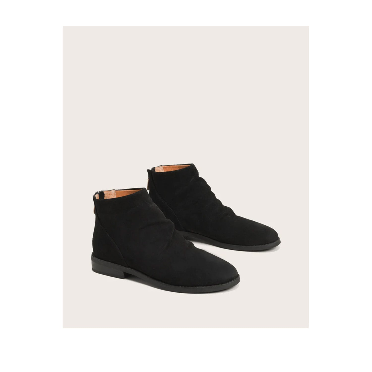 Gentle Souls Women's Emma Zip Bootie in Black