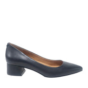Gentle Souls Women's Gardena in Black