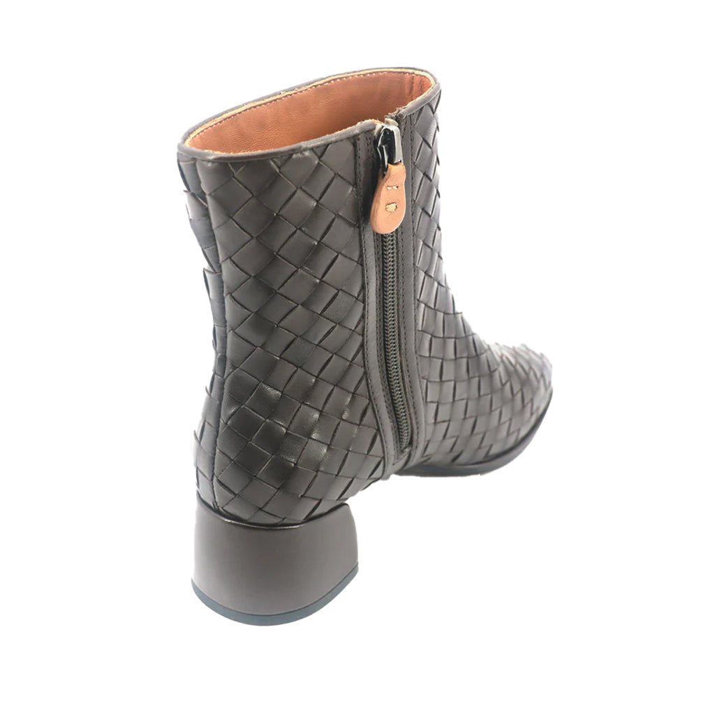 Gentle Souls Women's Elodie in Chocolate