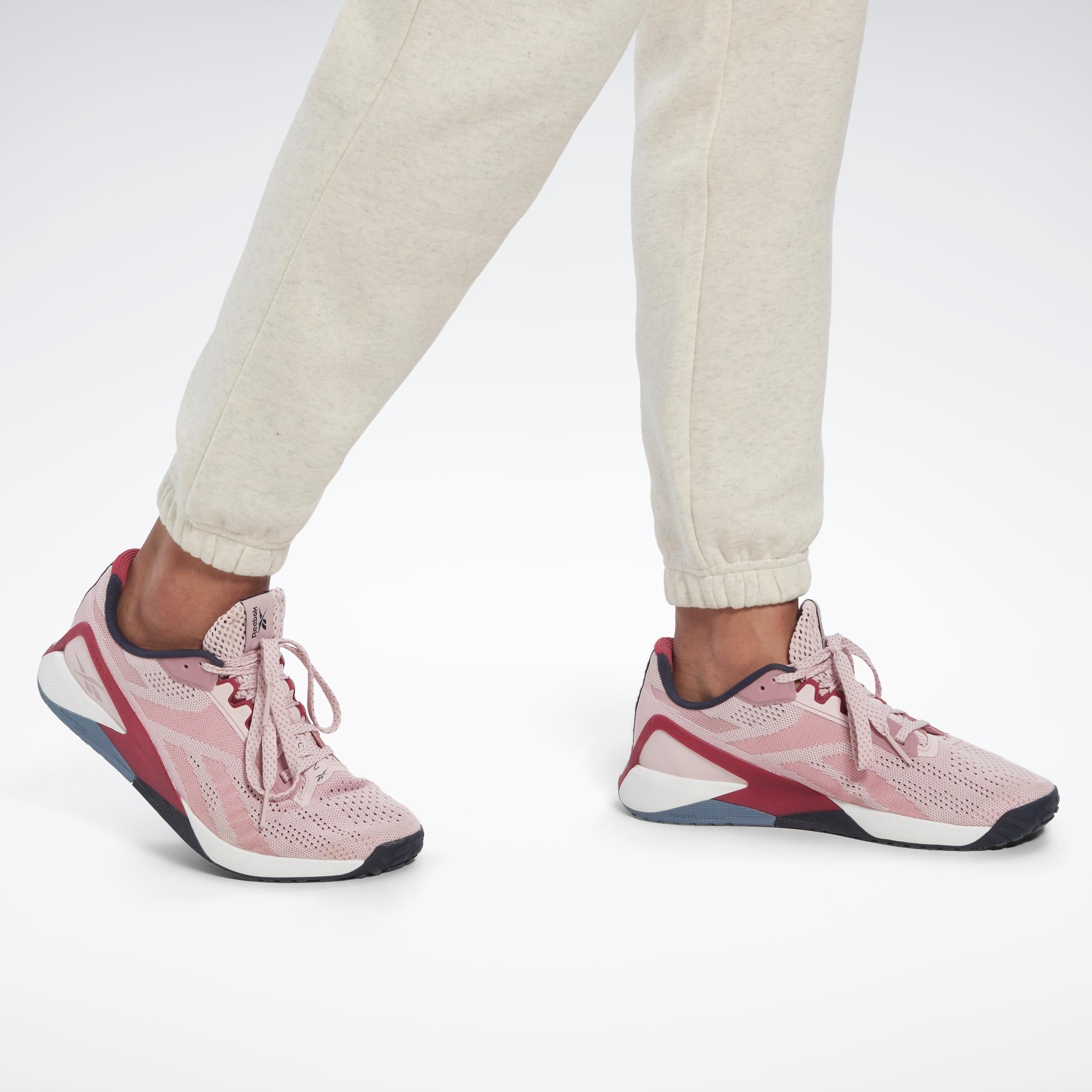 Reebok Apparel  Women's Ri Bl Fleece Pant Reebok Training App Women White Reg