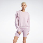 Reebok Apparel  Women's Cl Rbk Nd Ft Crew Reebok Classics App Women Pink Reg