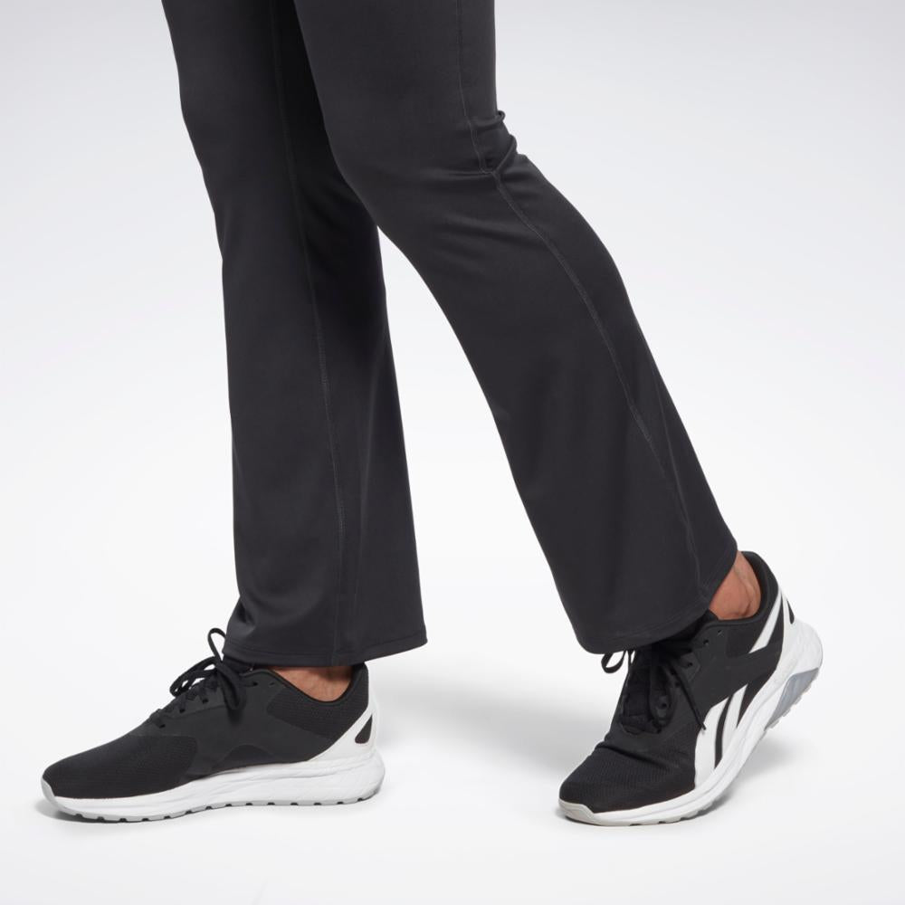 Reebok Apparel  Women's Basic Bootcut Reebok Training App Women Black Reg