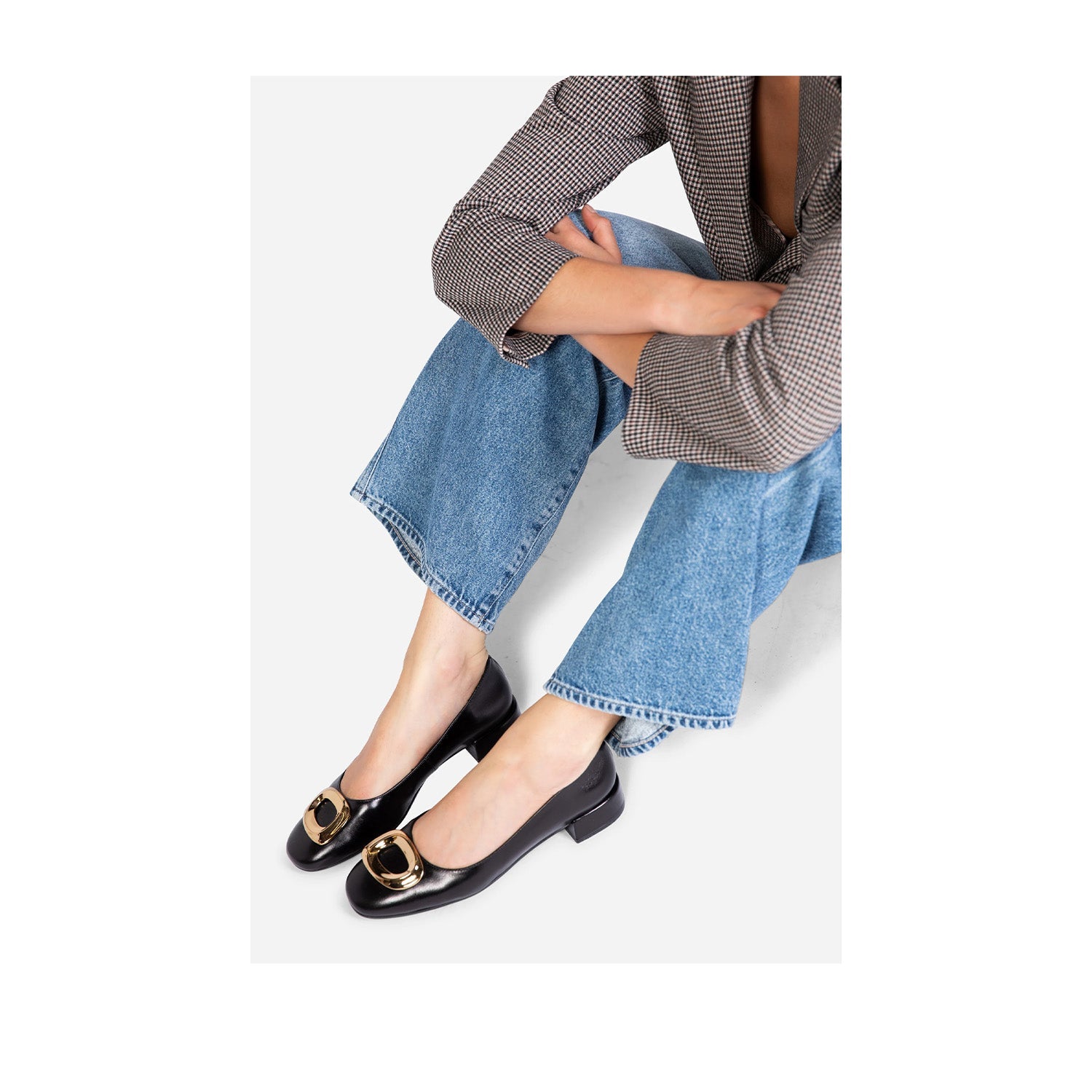 Intentionally Blank Women's Mister in Black