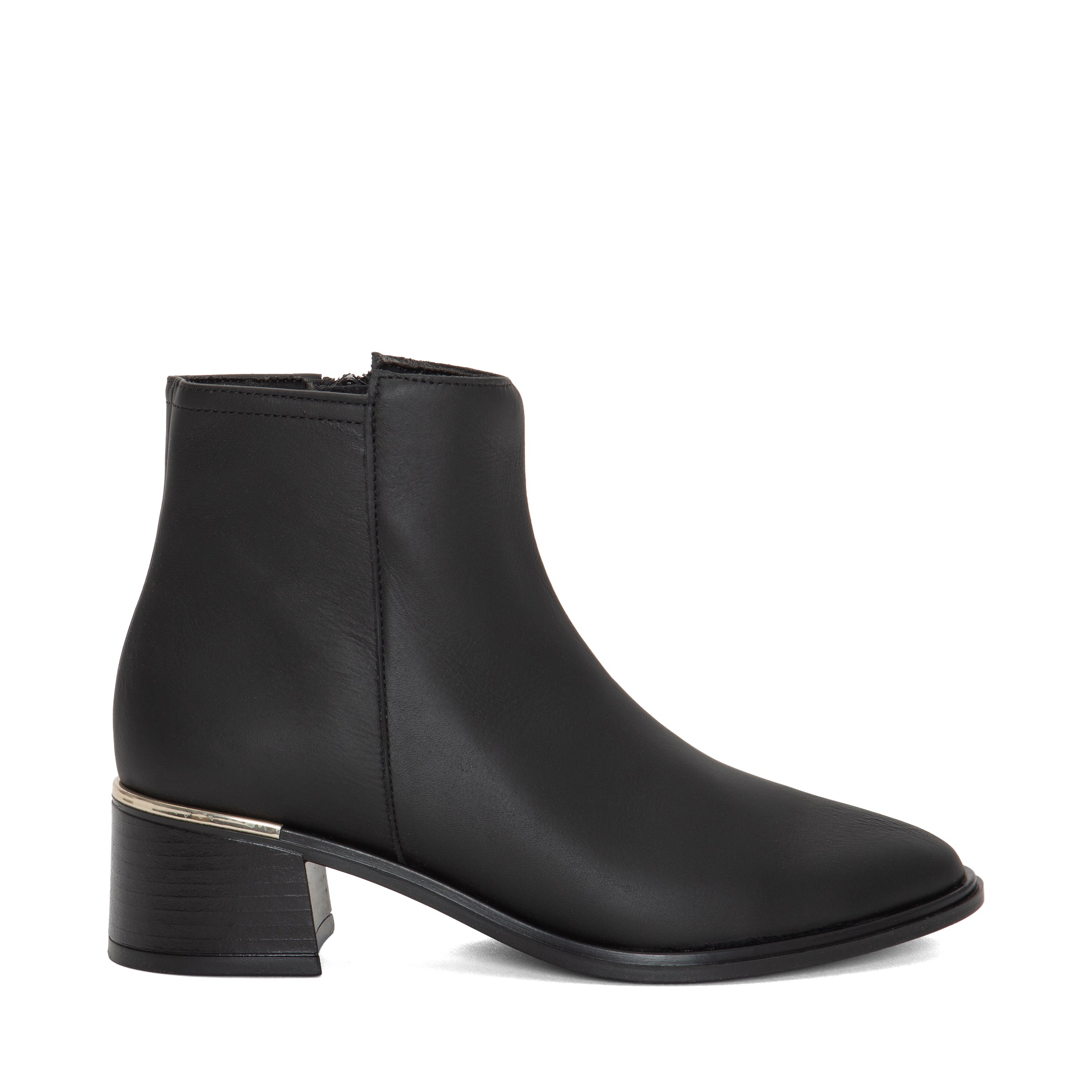 Italian Shoemakers Women's Mintz1 In Black M
