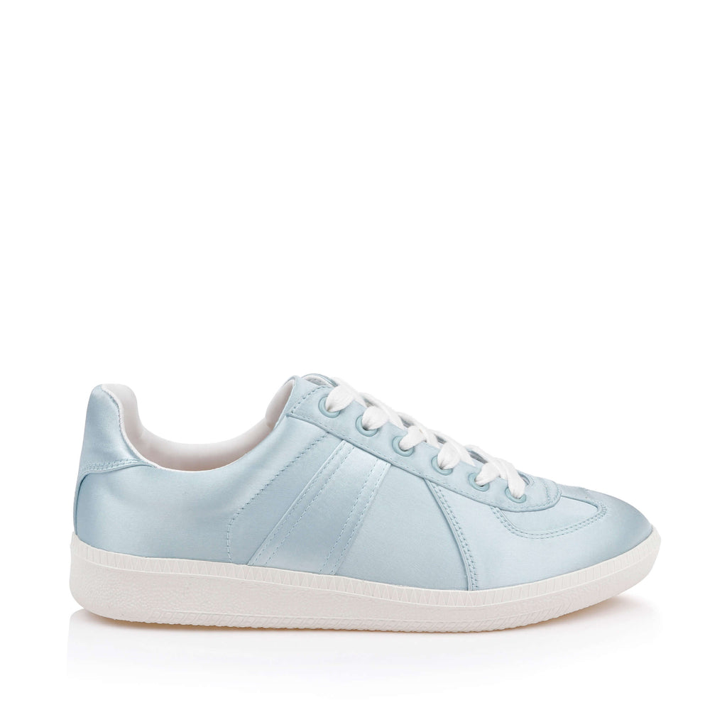 Jewel Badgley Mischka Women's Imara in Mist Blue