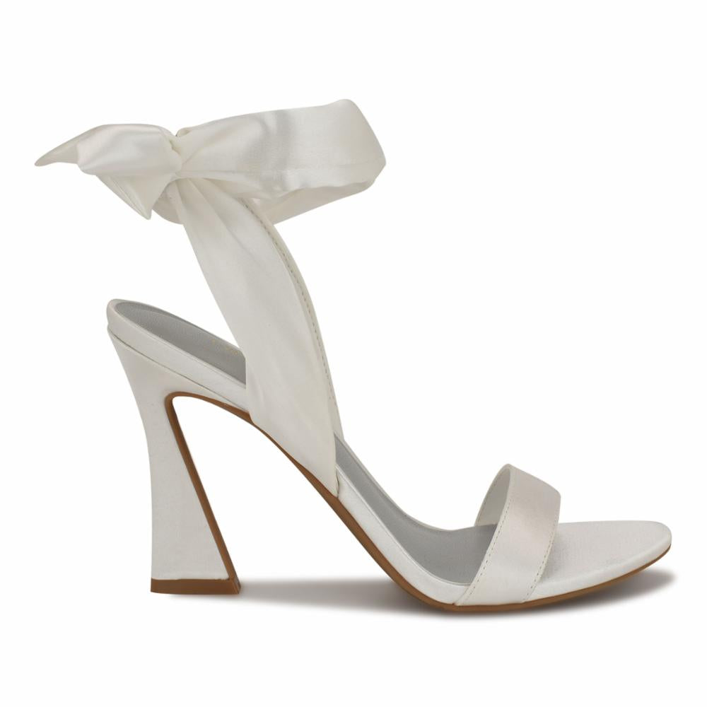 Nine West Women's Kaldra2 White684/Crystal Satin M