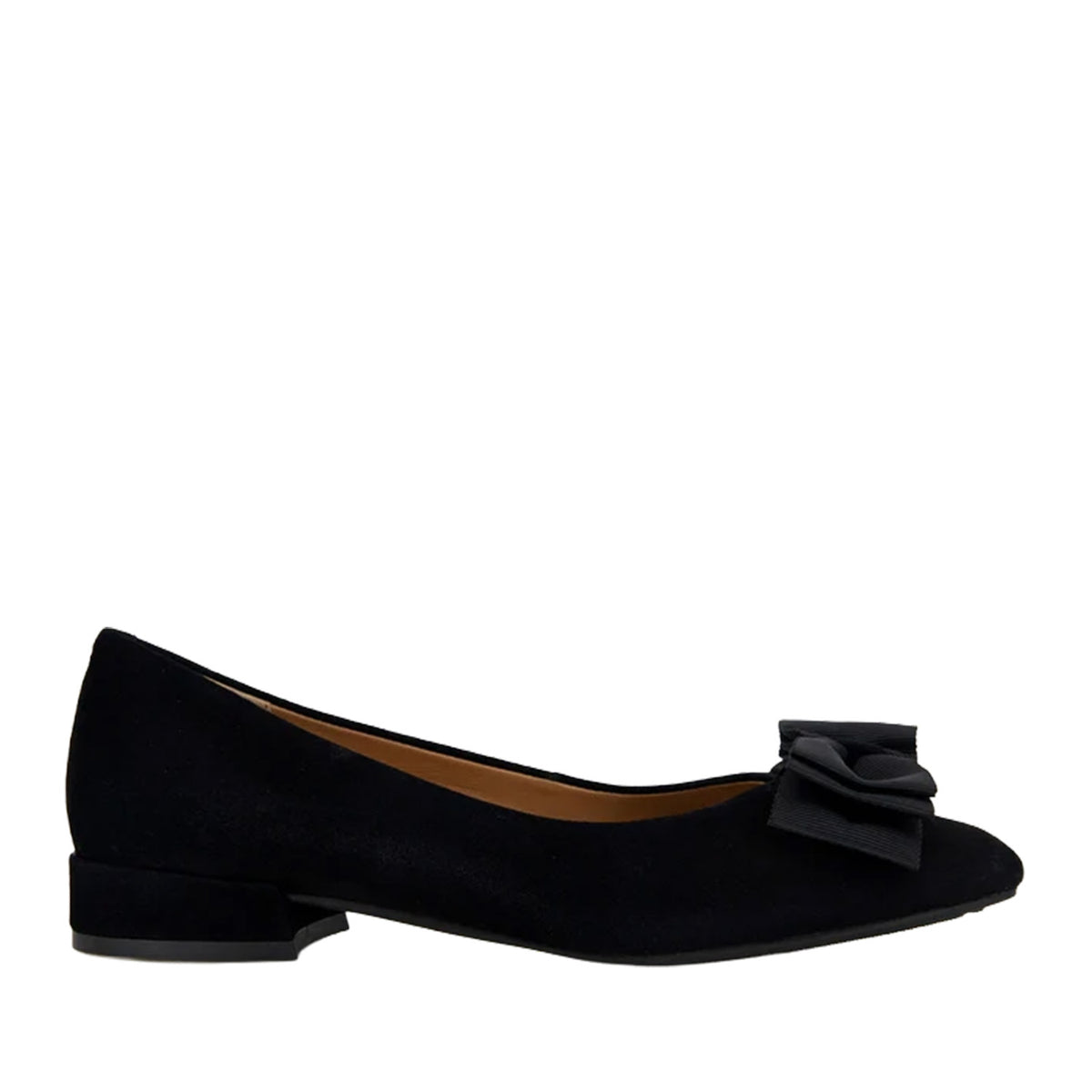 Gentle Souls Women's Atlas Bow Flat in Black