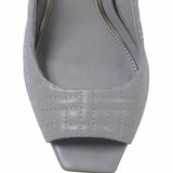 Vince Camuto Women's Lyndon Grey M