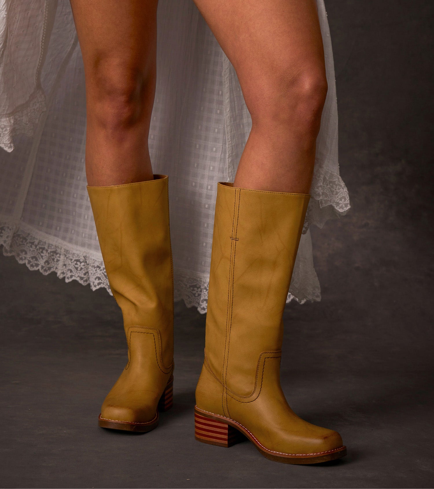 Frye & Co Women's Miranda14 In Banana M