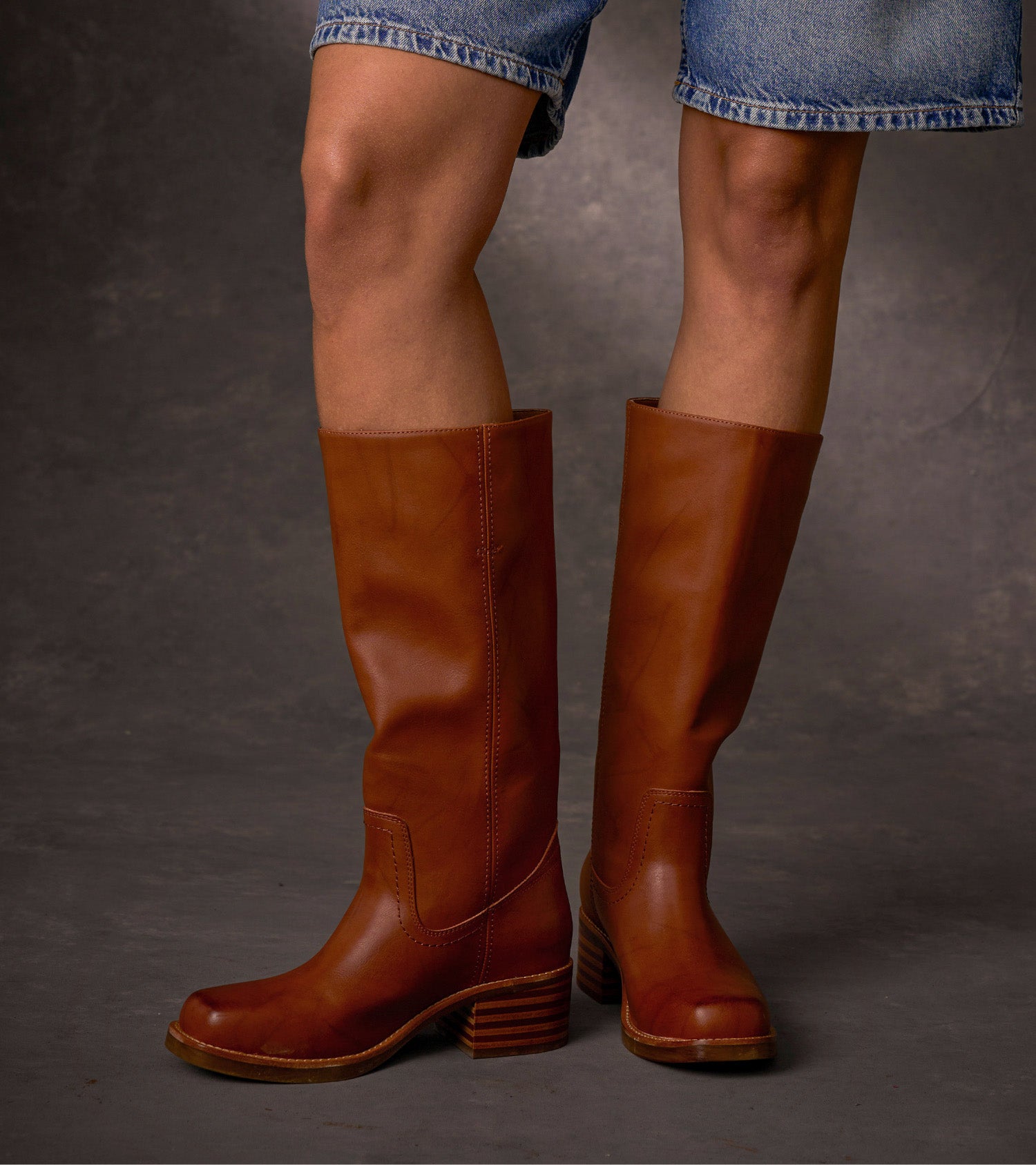 Frye & Co Women's Miranda14 In Saddle Yosemite M