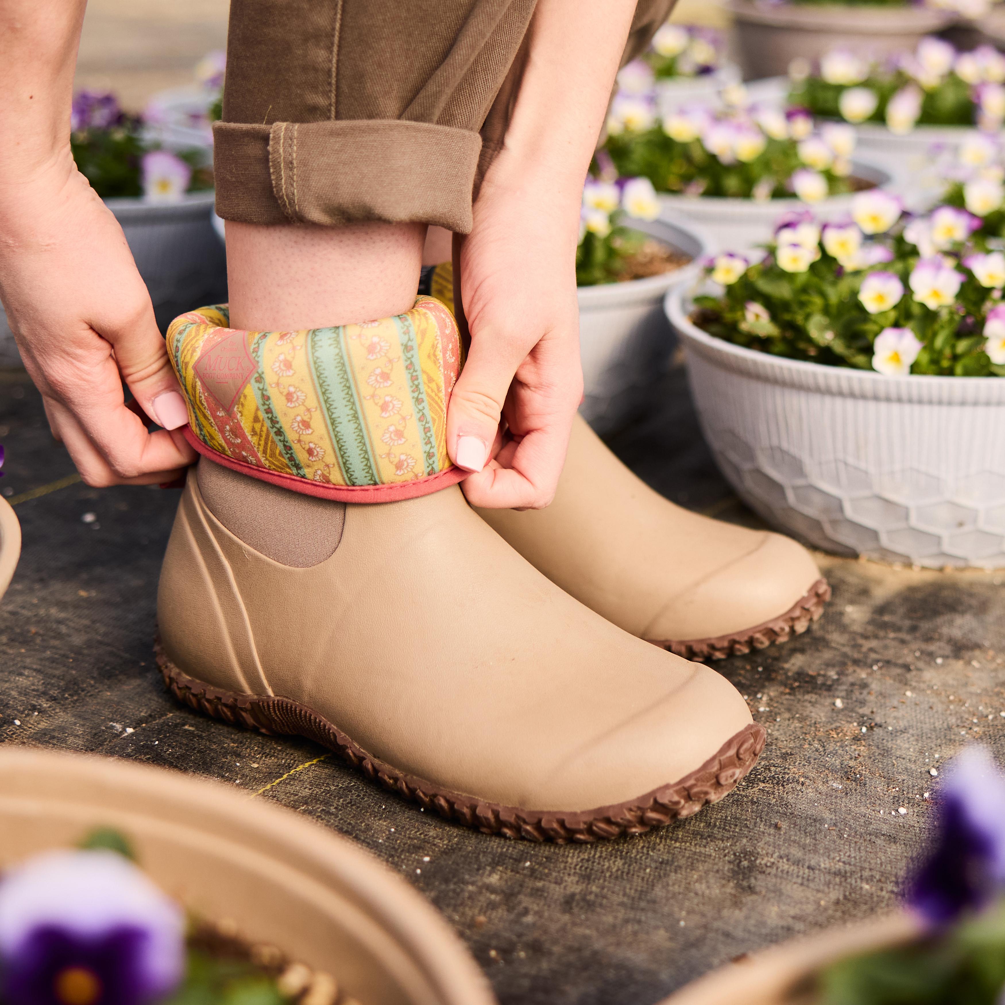 Chaussures Muck Footwear pour femmes Muckster II Mid Muckster Nude M