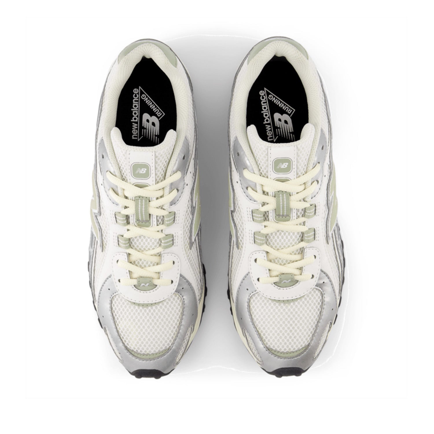 New Balance Unisex 204L in Silver Metallic/Garter Snake