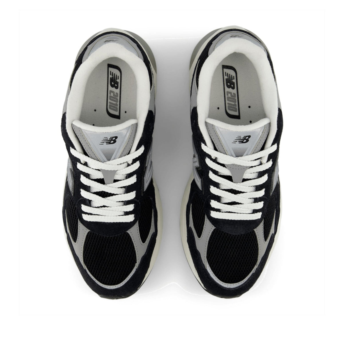 New Balance Unisex 2010 in Black/Shadow Grey/Sea Salt