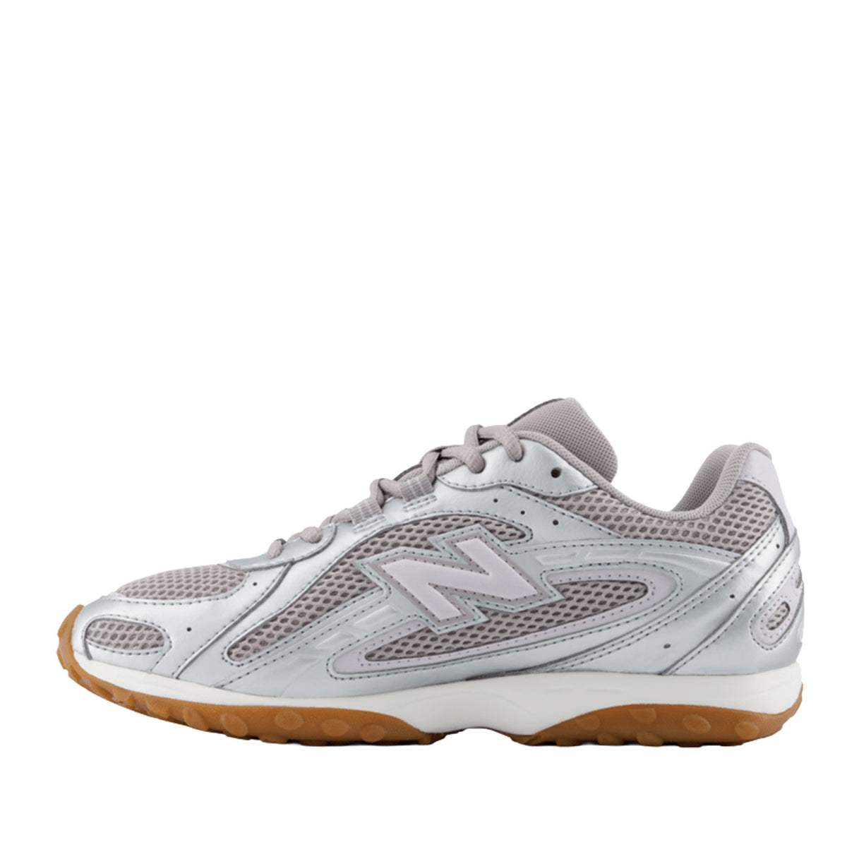 New Balance Unisex 204L in Truffle Salt/Horizon Grey/Silver Metallic