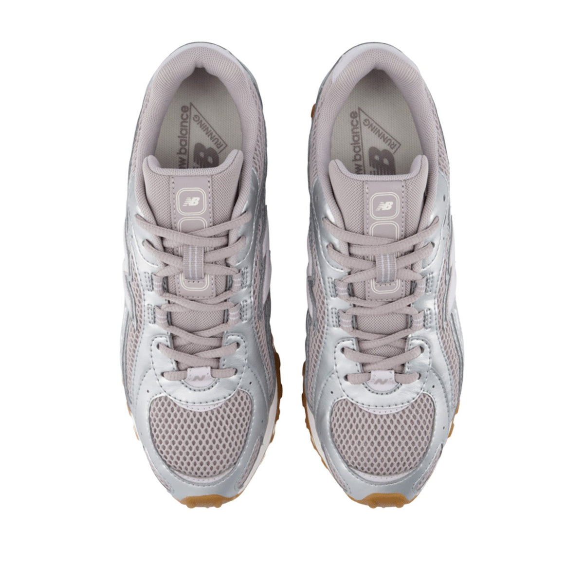 New Balance Unisex 204L in Truffle Salt/Horizon Grey/Silver Metallic