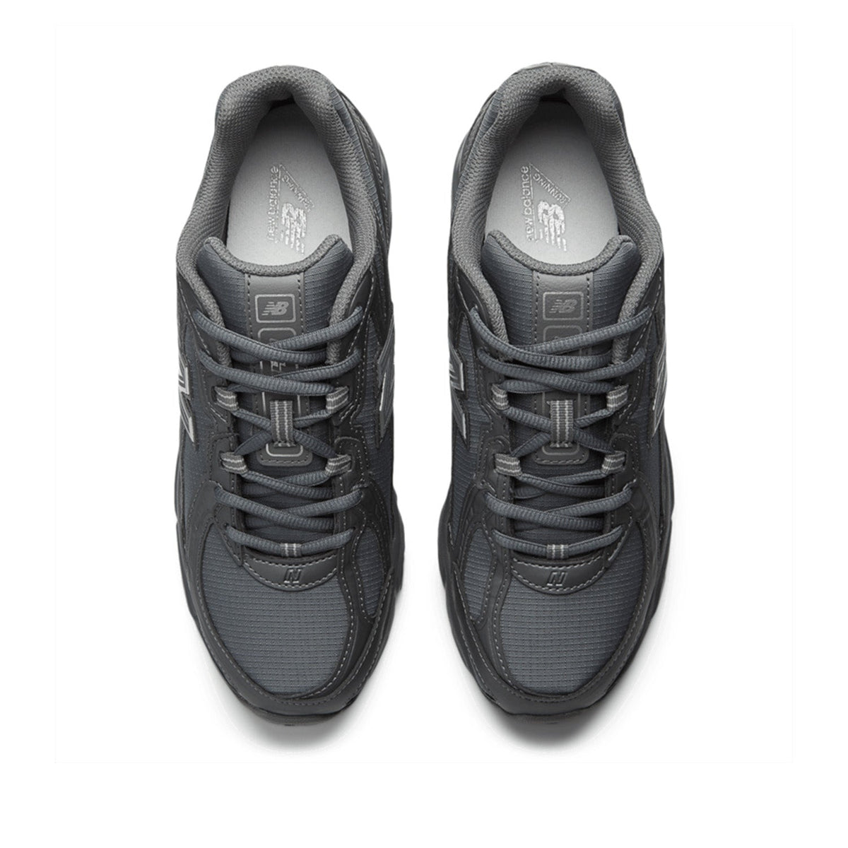 New Balance 740 unisexe, coloris Castlerock, finitions argentées métallisées