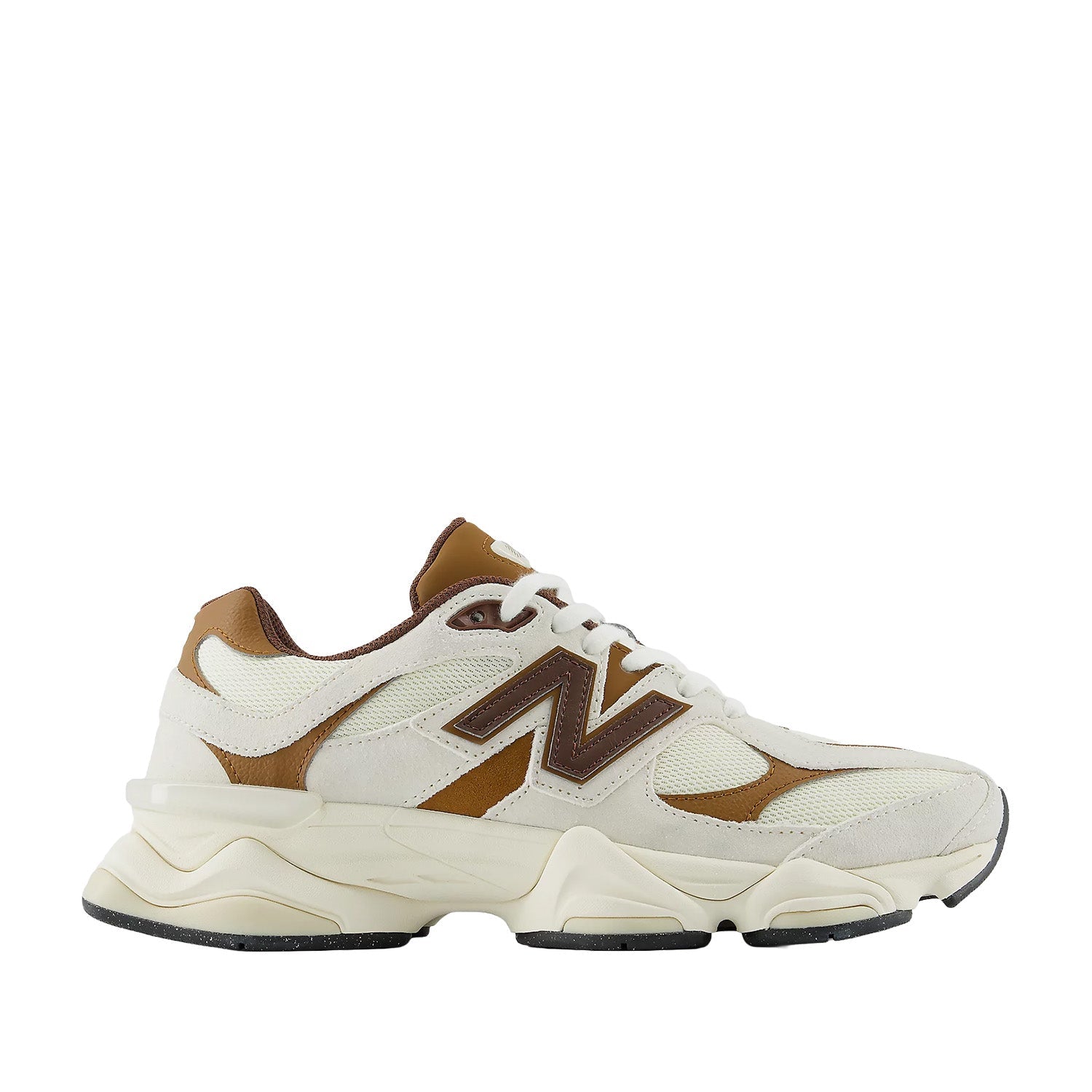 New Balance Unisex 9060 in Breakfast Tea