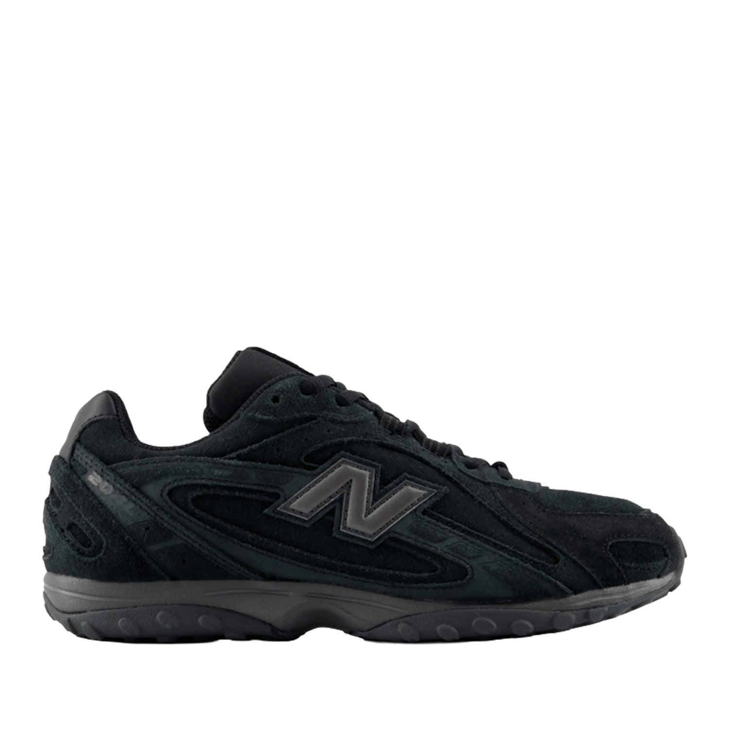 New Balance Unisex 204L in Black/Black Cement