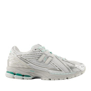 New Balance Unisex U1906R in White/Deep End