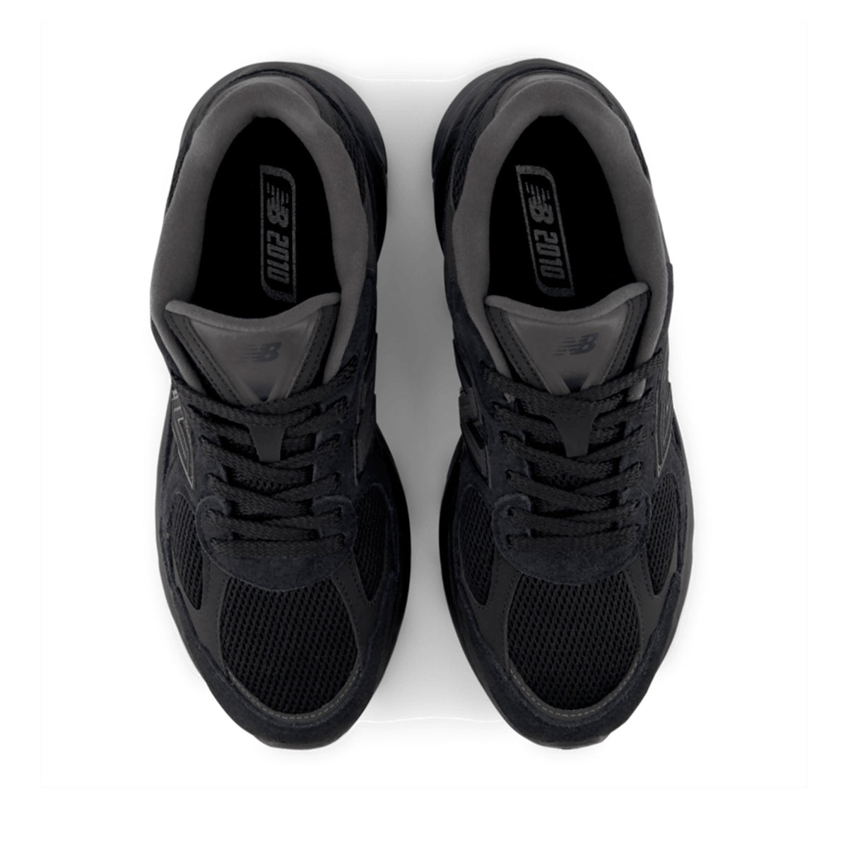 New Balance Unisex 2010 in Black/Black