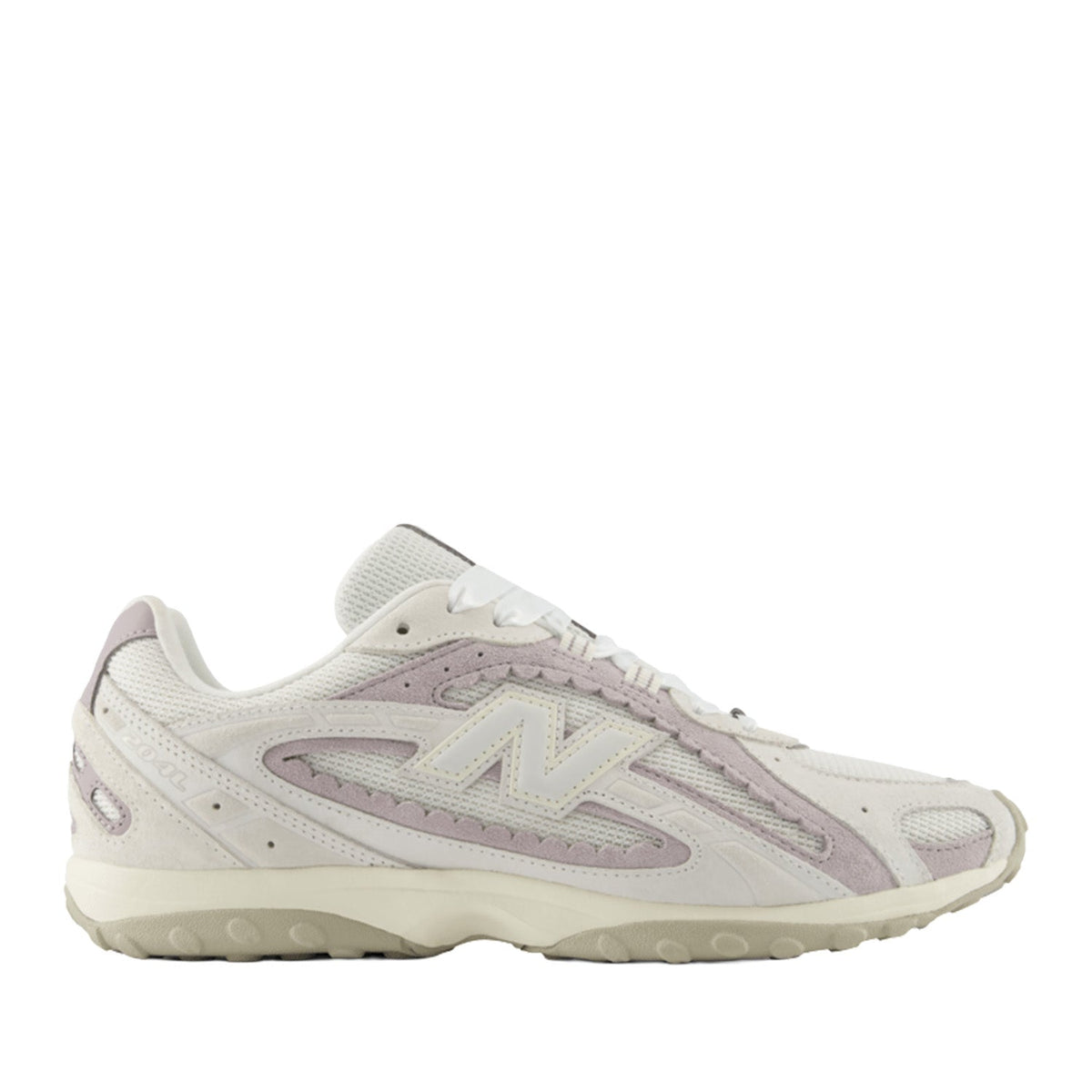 New Balance Unisex 204L in Reflection/Truffle Salt