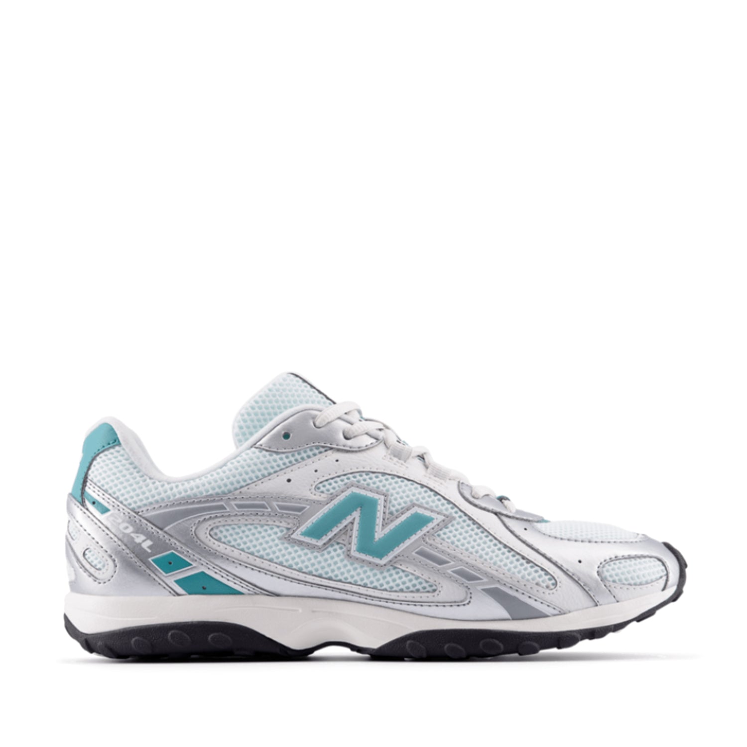 New Balance Unisex 204L in Light Silver Metallic/Light Silver Metallic