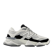 New Balance Unisex 9060 in Black/Reflection