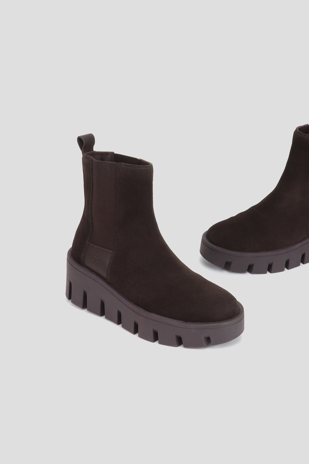 Cougar Women's Noura In Espresso