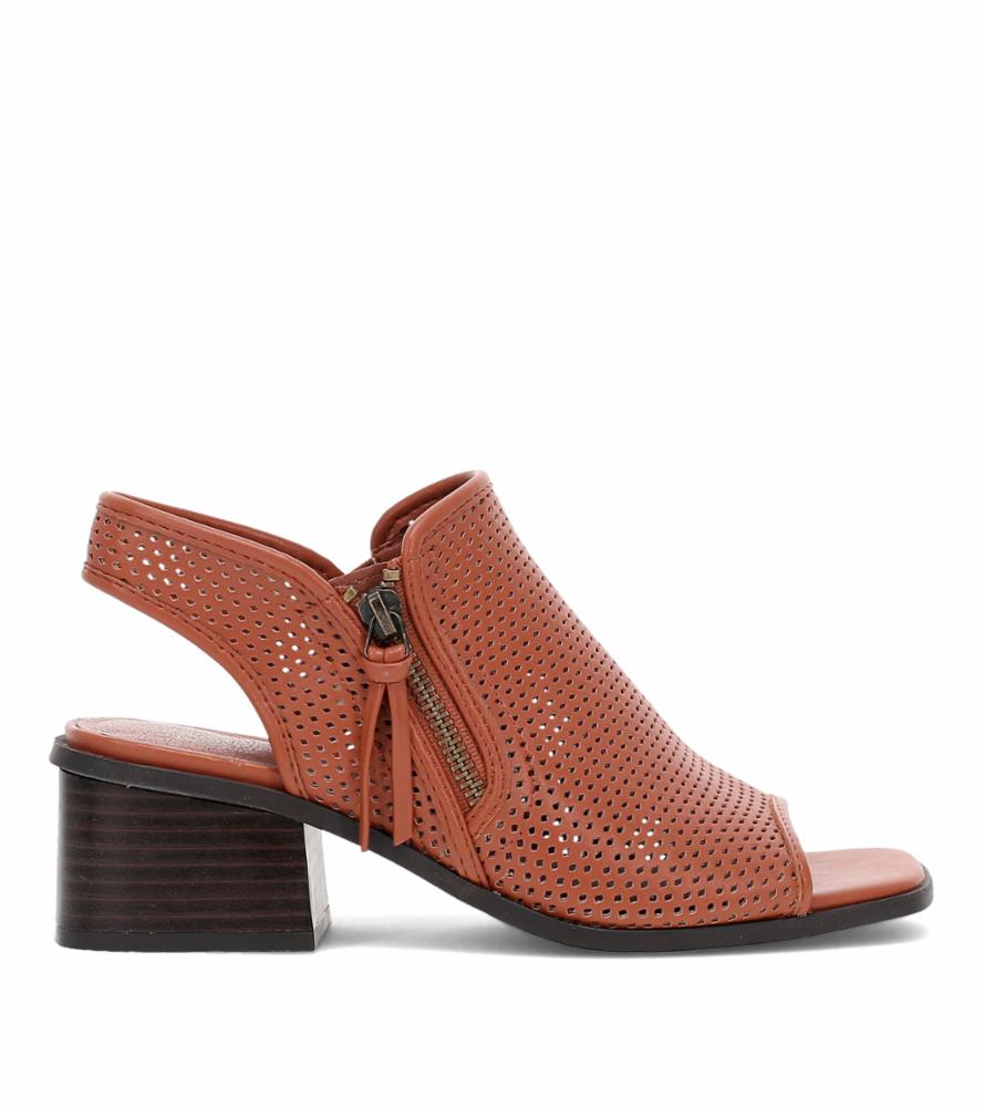 Frye  Women's Oasys Sandal Brown M