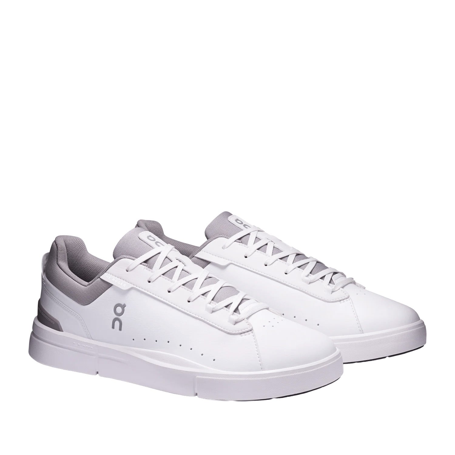 On Running Men's Roger Advantage in White/Ore