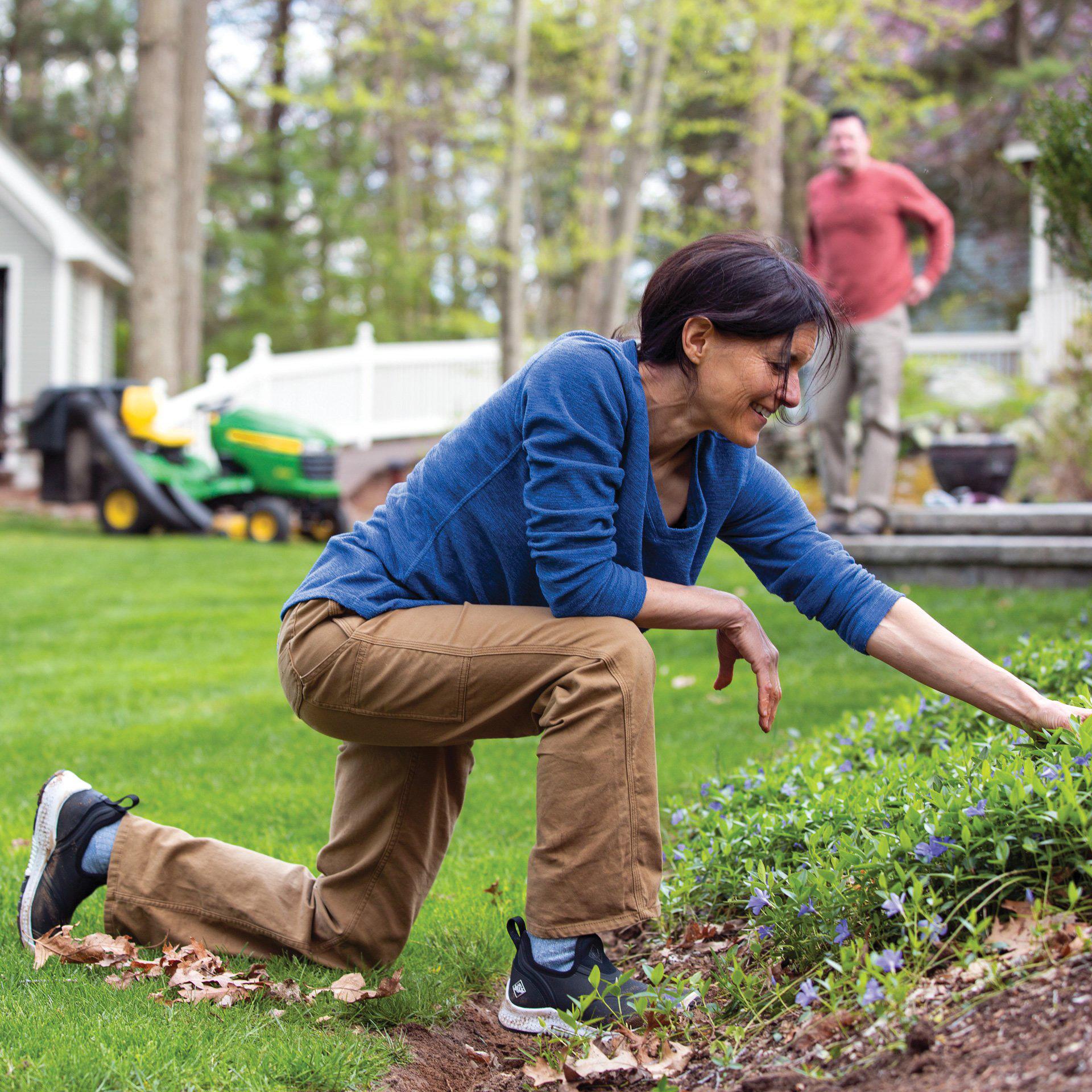 Chaussures basses Outscape pour homme de Muck Footwear, noires, taille M