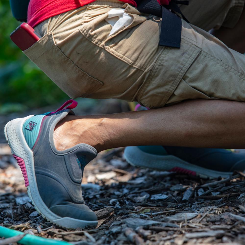 Chaussures à enfiler Outscape pour homme, grises, taille M.