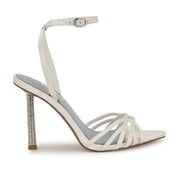 Paxal7 Blanc M pour femme de Nine West