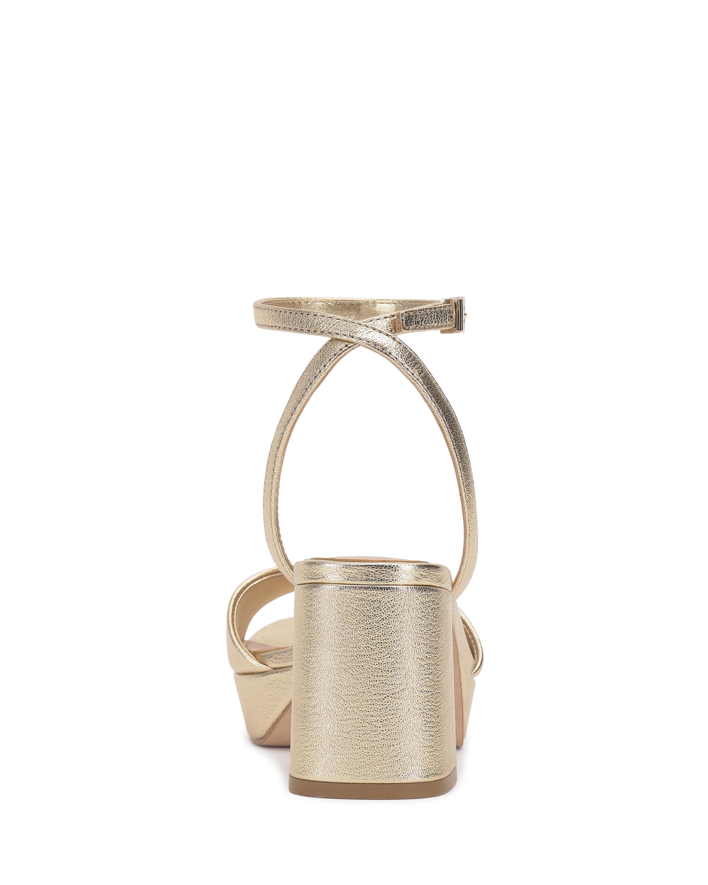 Vince Camuto Pendreya Doré M pour femme