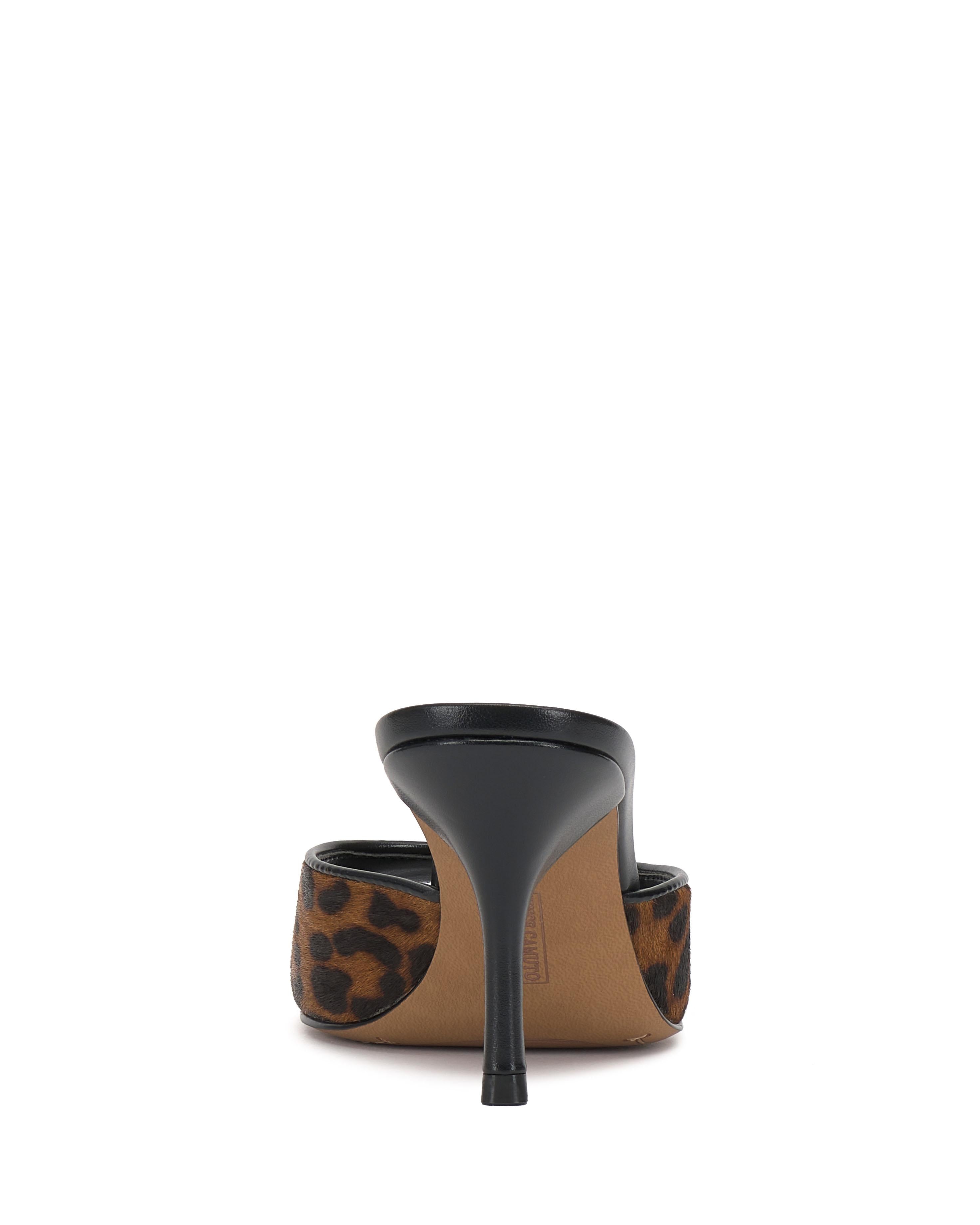 Vince Camuto Women's Prynn3 Animal Print M