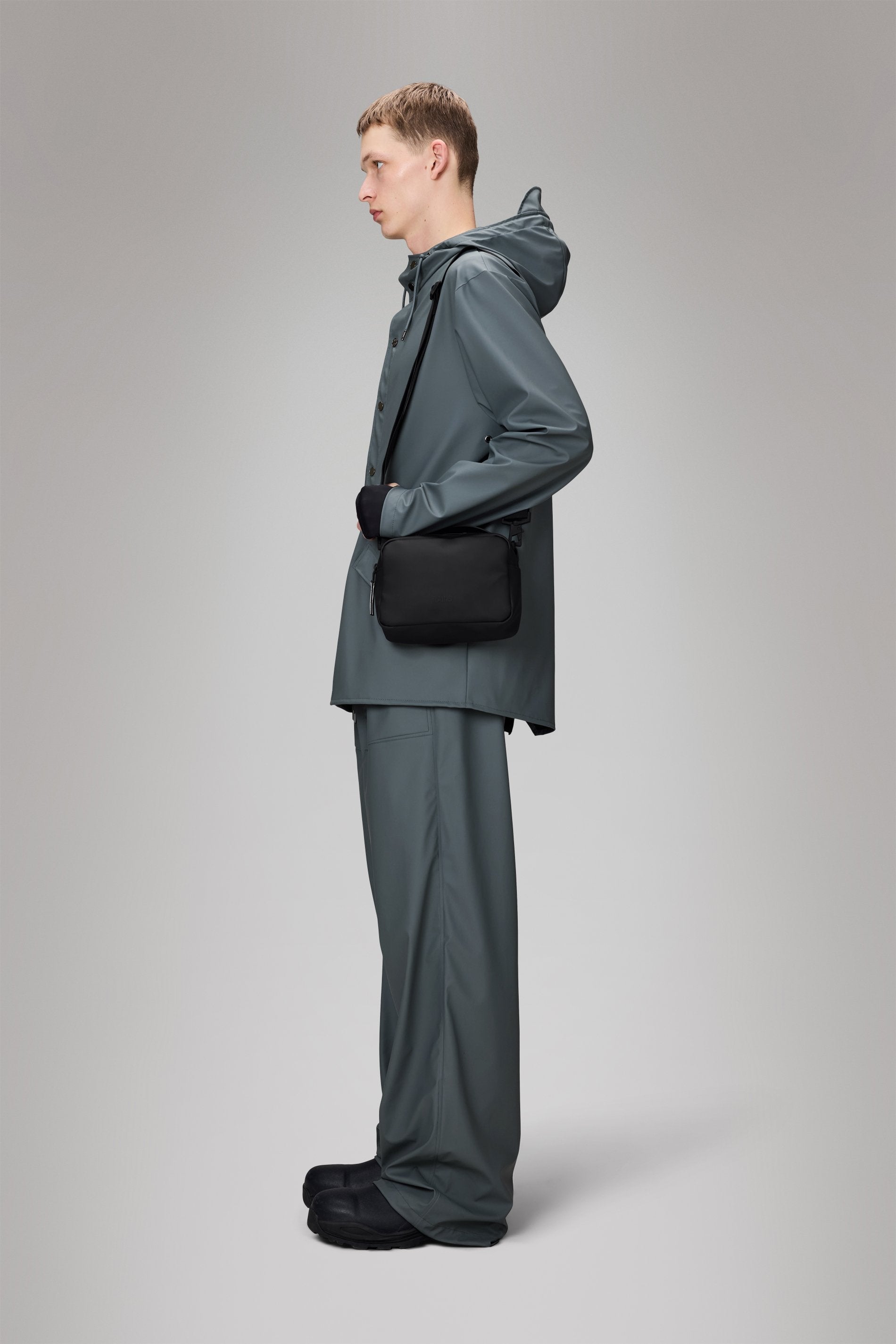 Rains Box Bag in Black