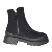 Macdaddy noir des femmes de réconfort religieuses