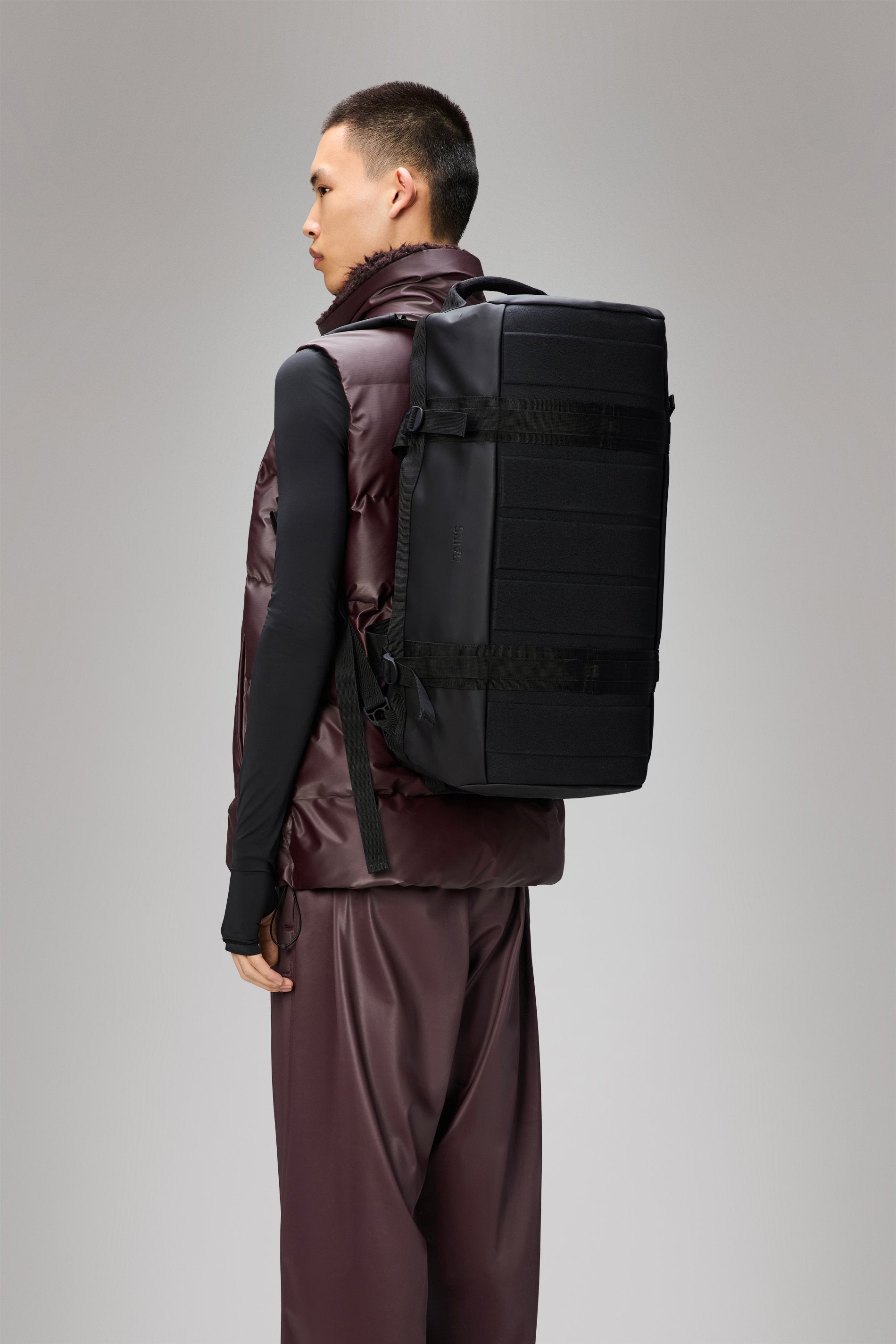 Rains Texel Duffle Bag Small in Black