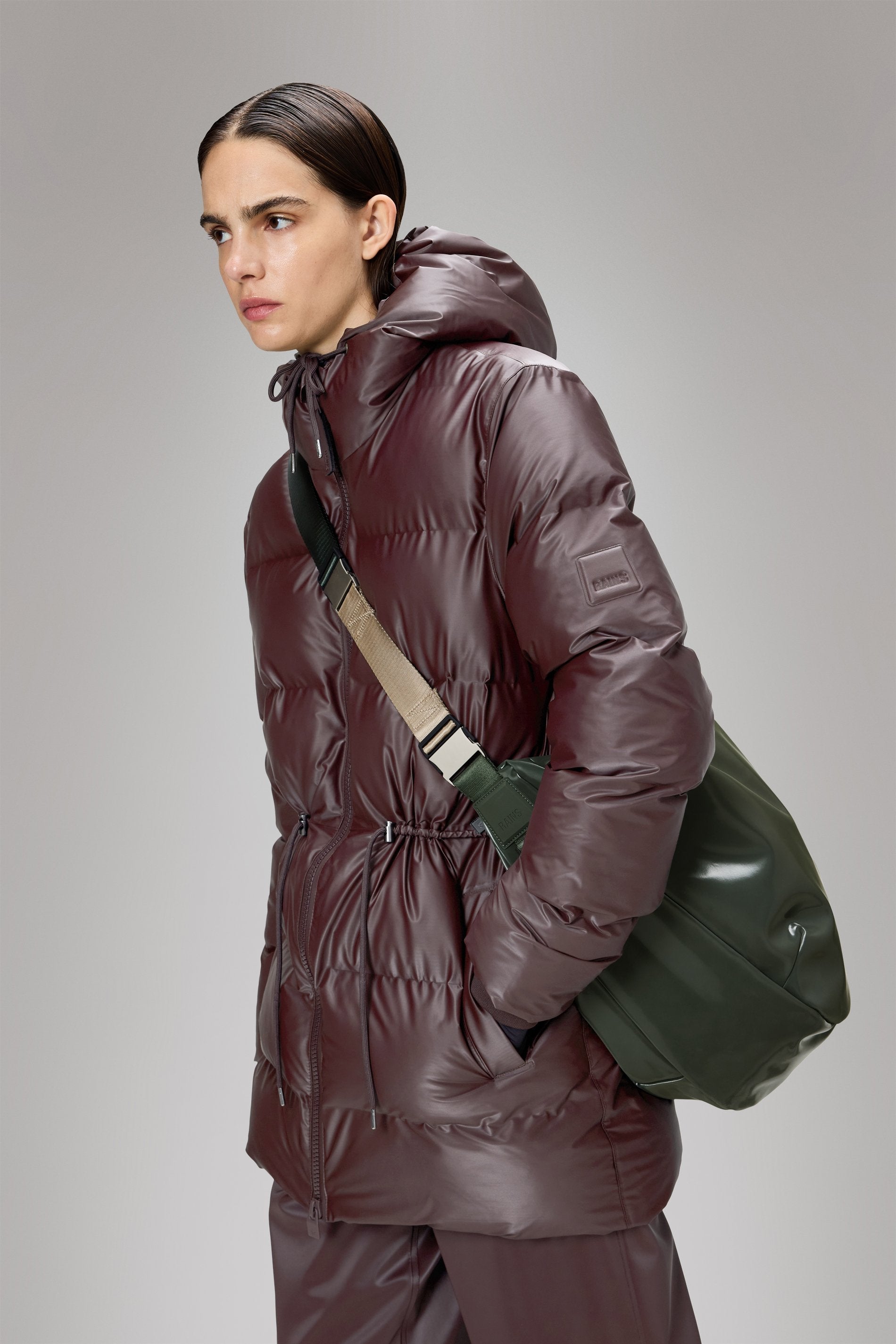 Rains Valera Shoulder Bag Large in Swamp