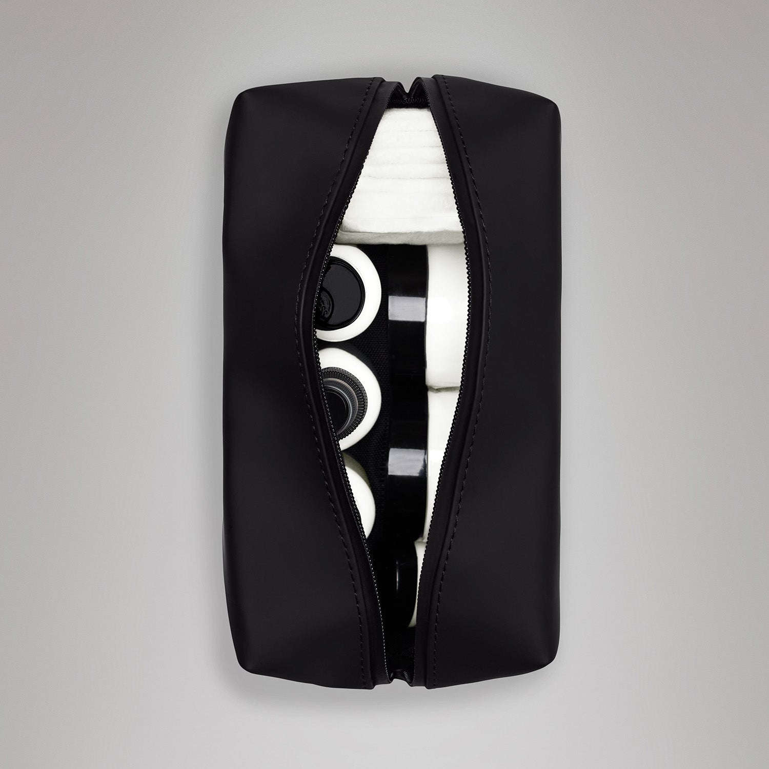 Rains Wash Bag Small in Beige