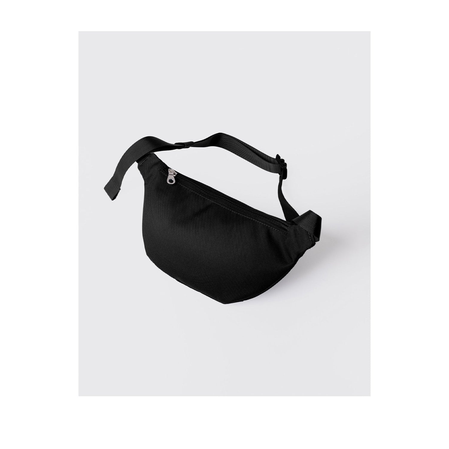 Sandqvist Ground Crossbody Bag in Black