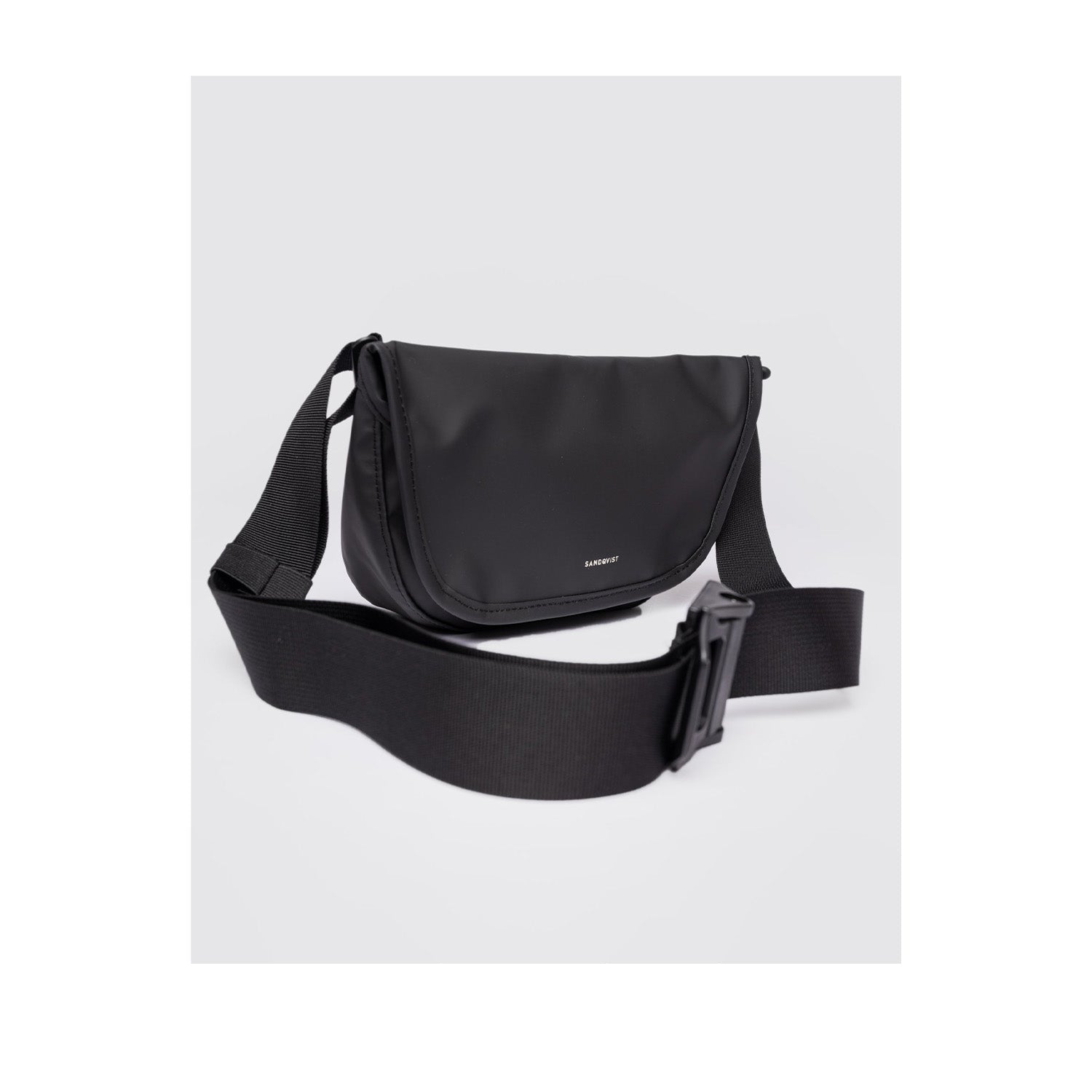 Sandqvist Stream Messenger Mini in Black